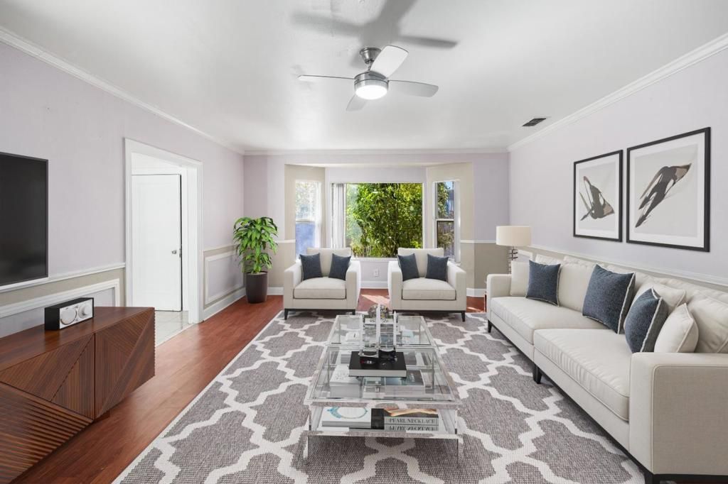 Image 5 of property listing at 2905 Garfield Avenue, Carmichael, CA 95608