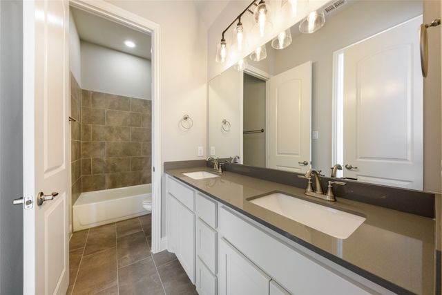 2813 Carisbrooke Street, Celina, TX 75009