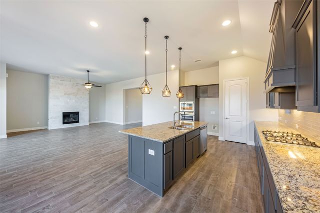 2813 Carisbrooke Street, Celina, TX 75009