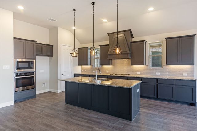 2813 Carisbrooke Street, Celina, TX 75009