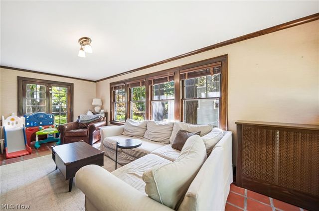 2840 Berkshire Road, Cleveland Heights, OH 44118