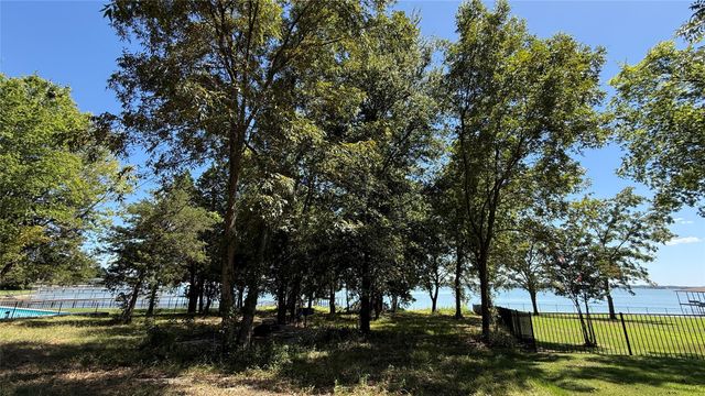 Lot 229 The Shores Drive, Corsicana, TX 75109