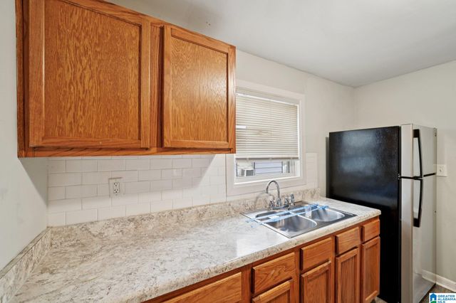 1528 34TH STREET, Birmingham, AL 35218