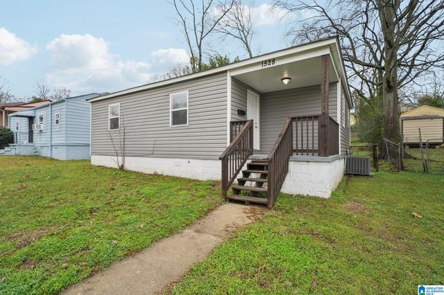 1528 34TH STREET, Birmingham, AL 35218