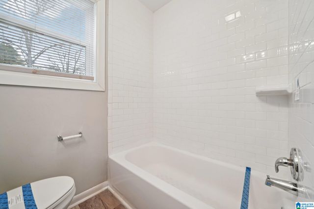 1528 34TH STREET, Birmingham, AL 35218