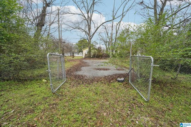 1528 34TH STREET, Birmingham, AL 35218