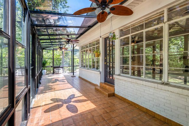 1110 Western Boulevard, Arlington, TX 76013