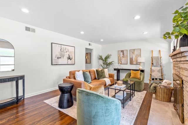 1110 Western Boulevard, Arlington, TX 76013