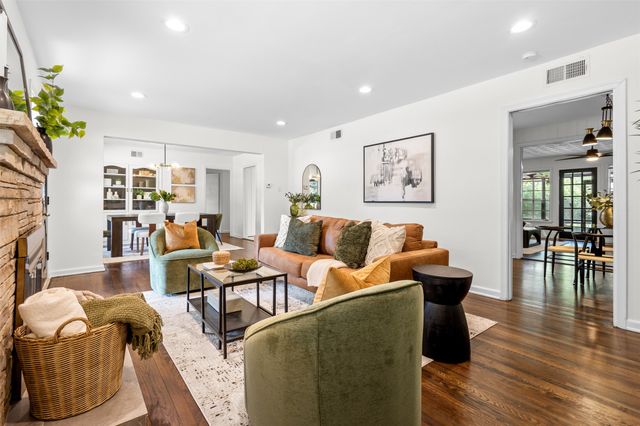 1110 Western Boulevard, Arlington, TX 76013