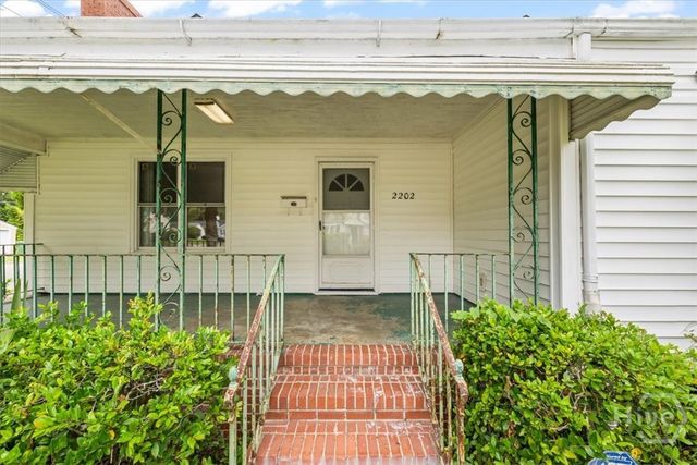 2202 E 41ST Street, Savannah, GA 31404