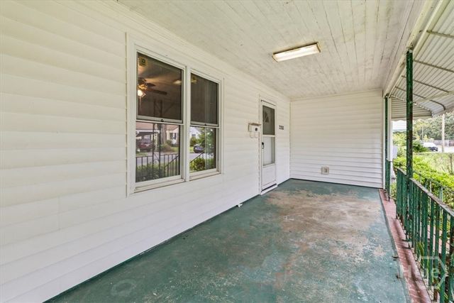 2202 E 41ST Street, Savannah, GA 31404