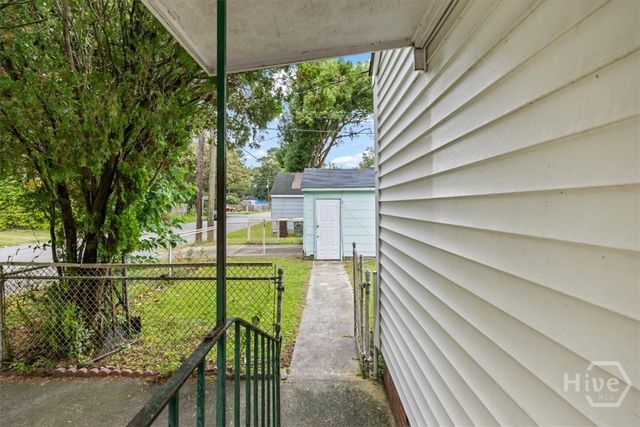 2202 E 41ST Street, Savannah, GA 31404