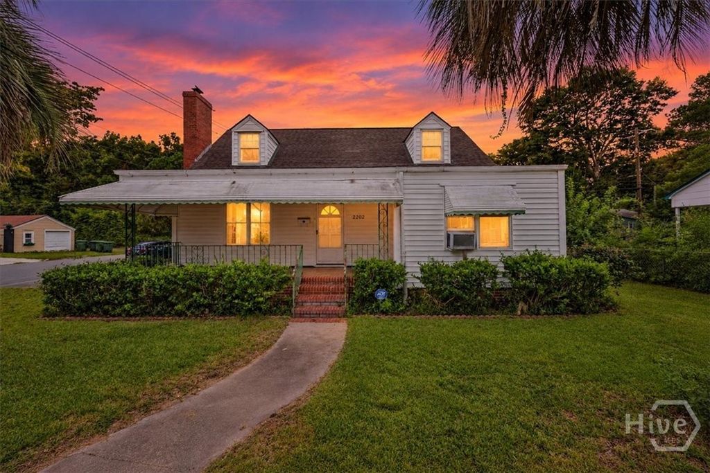 2202 E 41ST Street, Savannah, GA 31404