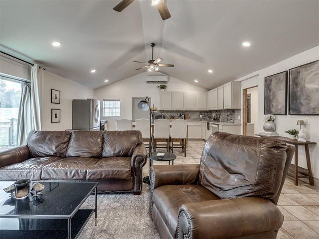 5400 S Triple X Road, Choctaw, OK 73020