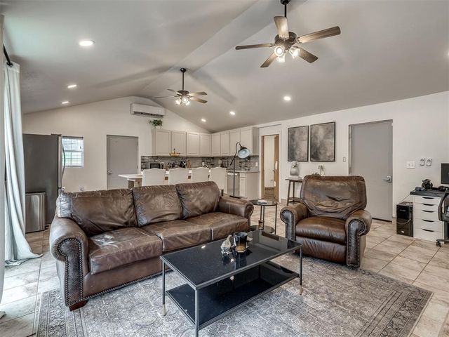 5400 S Triple X Road, Choctaw, OK 73020