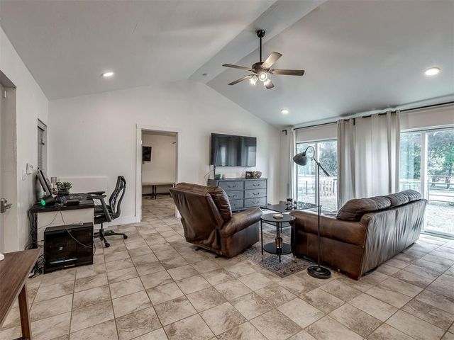 5400 S Triple X Road, Choctaw, OK 73020