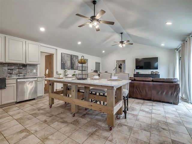 5400 S Triple X Road, Choctaw, OK 73020