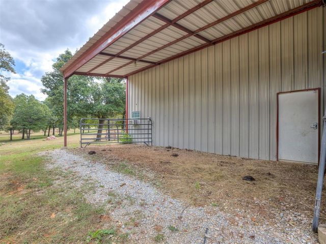 5400 S Triple X Road, Choctaw, OK 73020