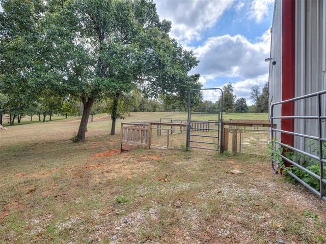 5400 S Triple X Road, Choctaw, OK 73020