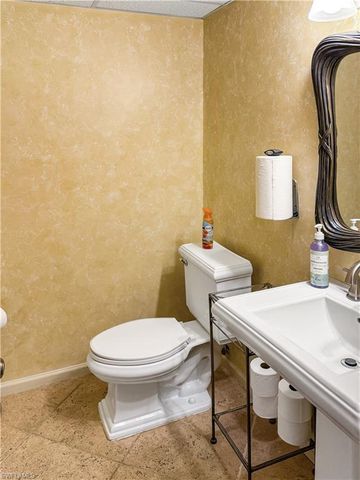 2335 Tamiami Trl N Ste 403, Naples, FL 34103