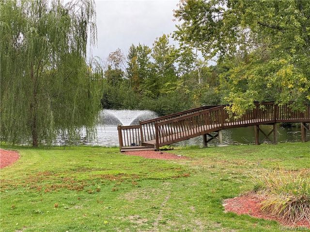 11 Scarborough Lane B, Wappingers Falls, NY 12590