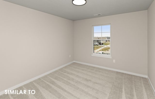 1004 Featherstone Avenue NE, Bondurant, IA 50035