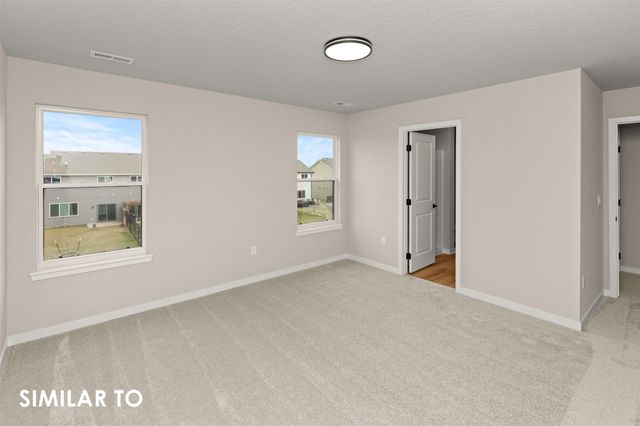 1004 Featherstone Avenue NE, Bondurant, IA 50035