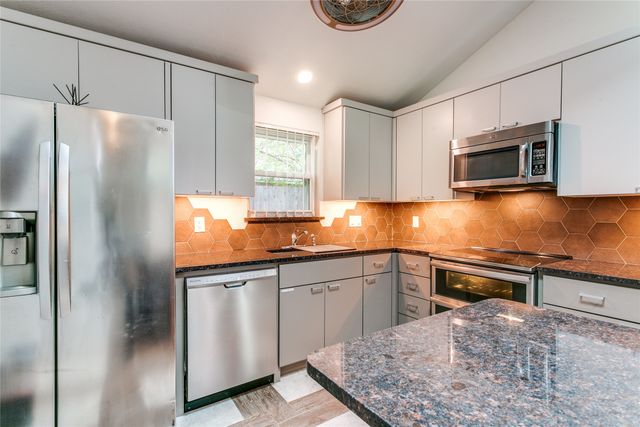 1349 Jasmine Drive, Lewisville, TX 75077