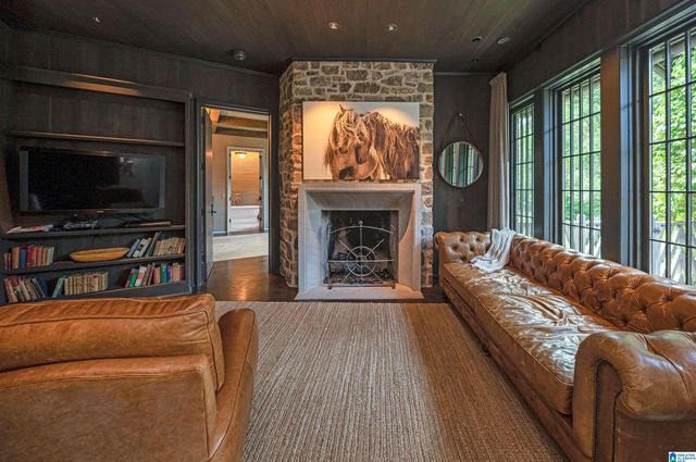 8715 SHADES FALLS WAY, Birmingham, AL 35022