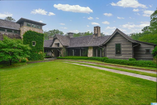 8715 SHADES FALLS WAY, Birmingham, AL 35022
