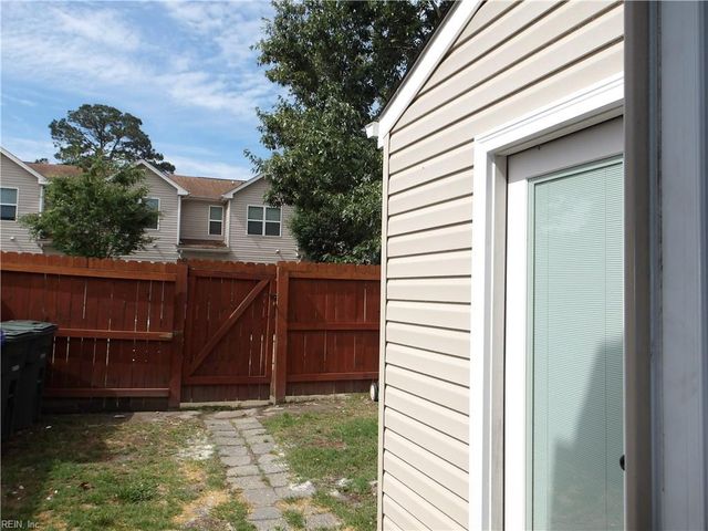 6619 N Stoney PT, Norfolk, VA 23502