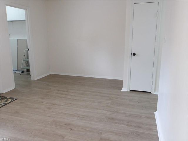 6619 N Stoney PT, Norfolk, VA 23502