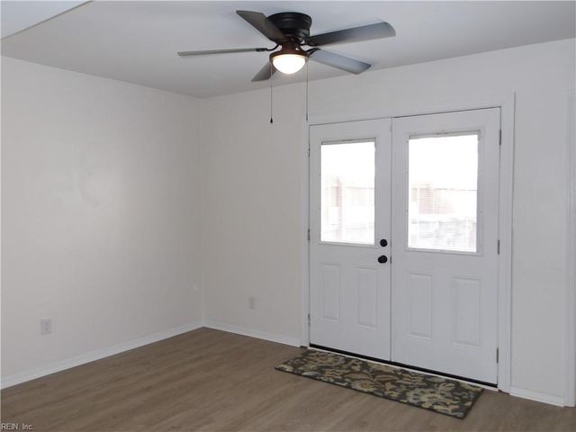 6619 N Stoney PT, Norfolk, VA 23502