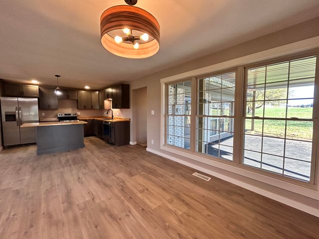 2252 Grundy Road, Somerset, KY 42501