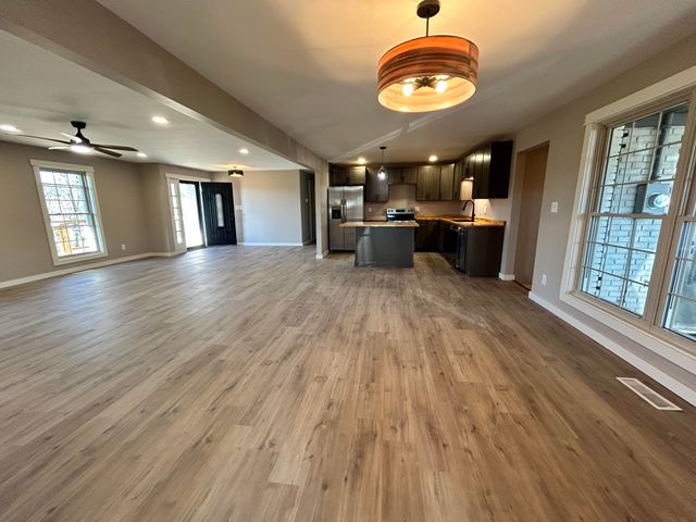 2252 Grundy Road, Somerset, KY 42501