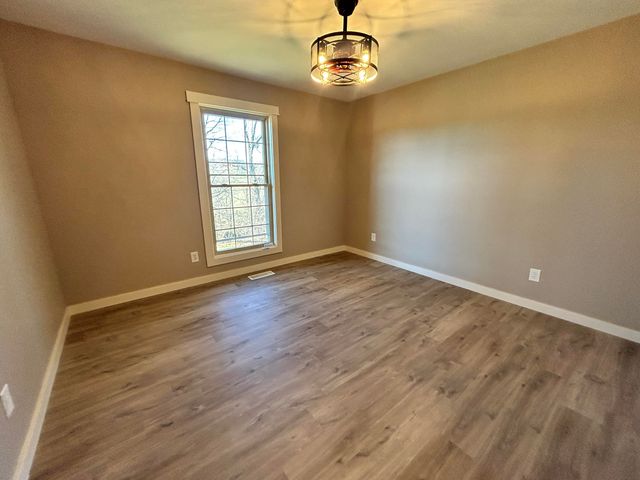 2252 Grundy Road, Somerset, KY 42501