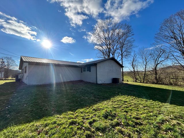 2252 Grundy Road, Somerset, KY 42501