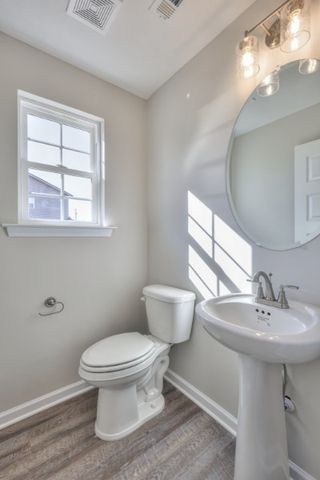 7 Laurel View St, Manchester, TN 37355