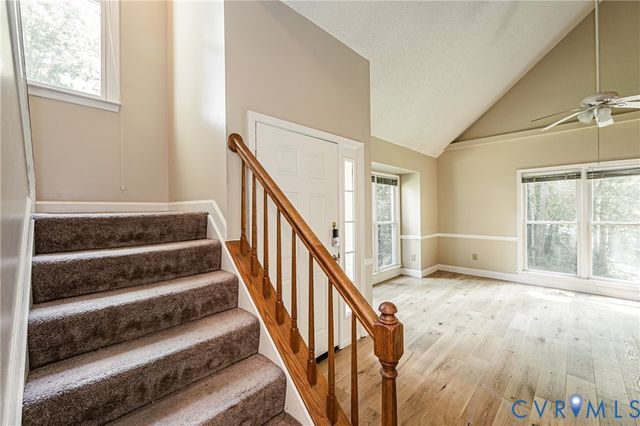 2806 Cove Ridge Rd, Midlothian, VA 23112