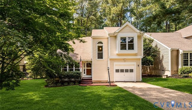 2806 Cove Ridge Rd, Midlothian, VA 23112