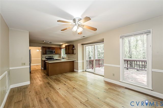 2806 Cove Ridge Rd, Midlothian, VA 23112