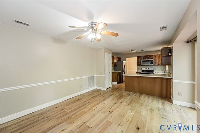 2806 Cove Ridge Rd, Midlothian, VA 23112