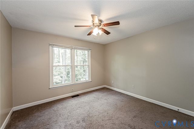 2806 Cove Ridge Rd, Midlothian, VA 23112