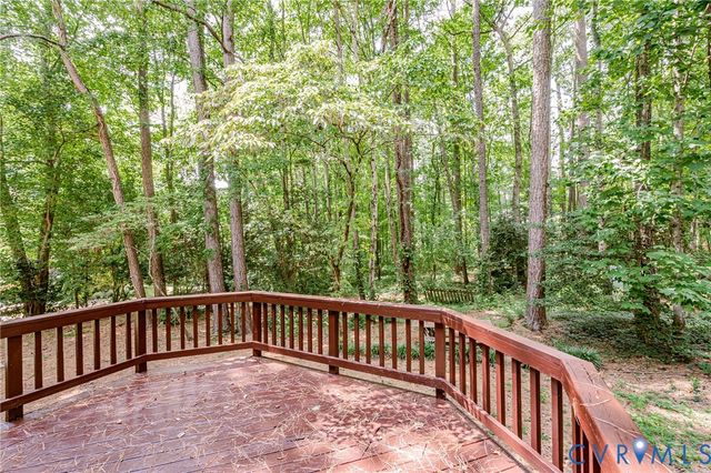 2806 Cove Ridge Rd, Midlothian, VA 23112