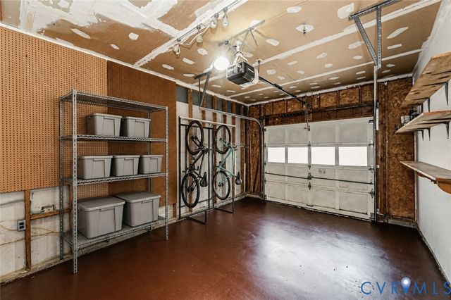 2806 Cove Ridge Rd, Midlothian, VA 23112