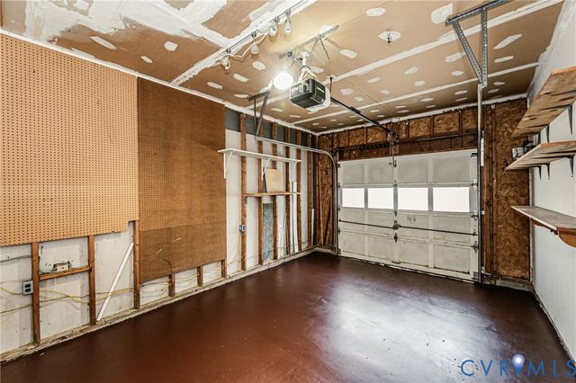 2806 Cove Ridge Rd, Midlothian, VA 23112