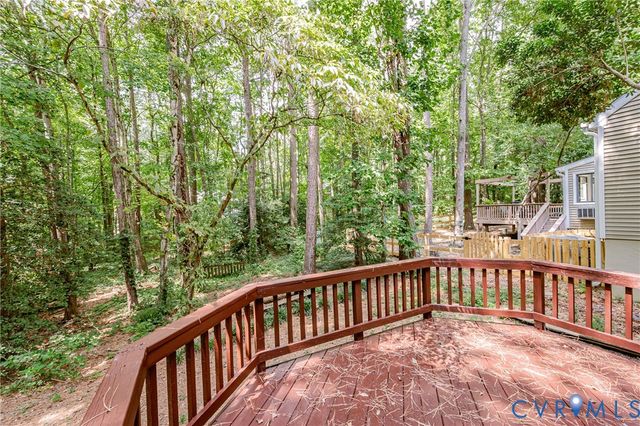 2806 Cove Ridge Rd, Midlothian, VA 23112
