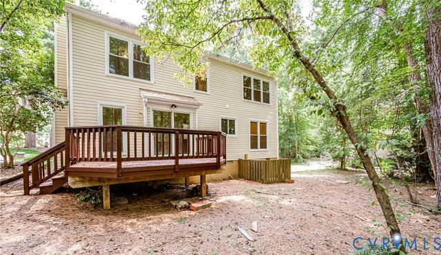 2806 Cove Ridge Rd, Midlothian, VA 23112