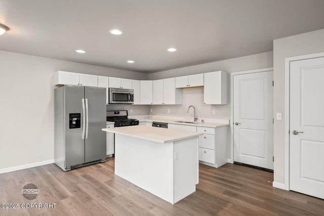 8542 N Wasilla Fishhook Road, Palmer, AK 99645