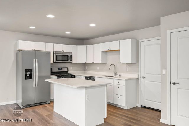 8542 N Wasilla Fishhook Road, Palmer, AK 99645